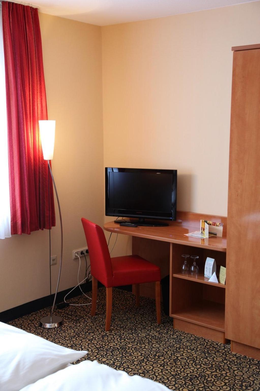 Hotel Matthias Gnarrenburg Стая снимка