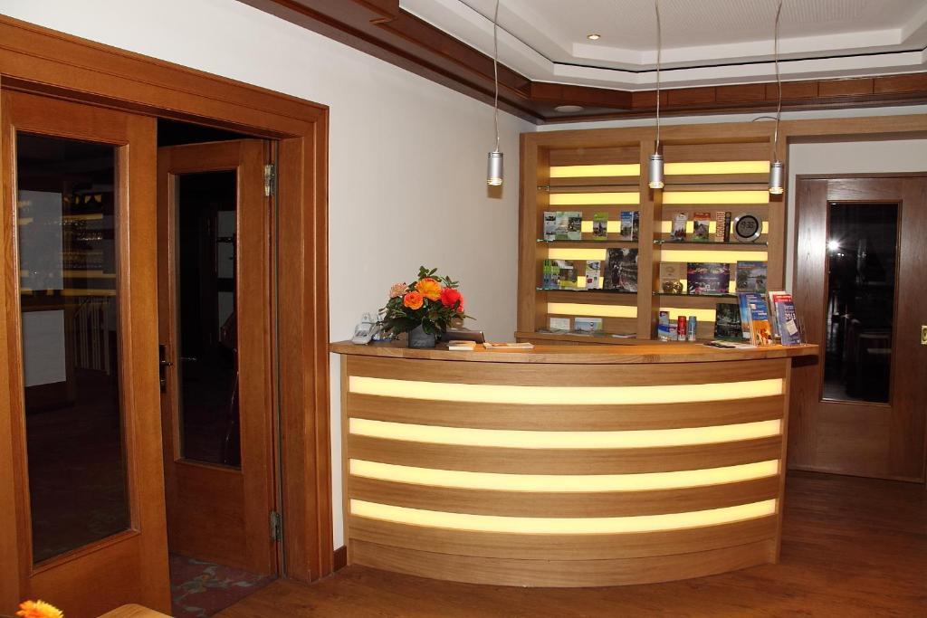 Hotel Matthias Gnarrenburg Екстериор снимка